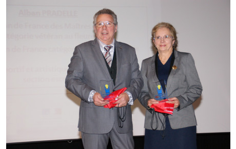 ESCRIME SPORTIVE &amp; ARTISTIQUE DU CLUB A L'HONNEUR !